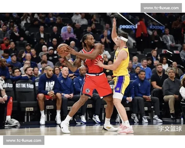 同城德比火花四溅快船湖人巅峰对决引爆洛城篮球之夜激情对抗全城瞩目